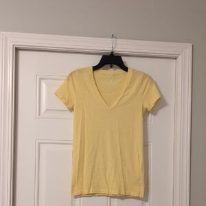 NWOT J. Crew Light Yellow V-Neck Short Sleeve Slub Cotton Tee Size XS
